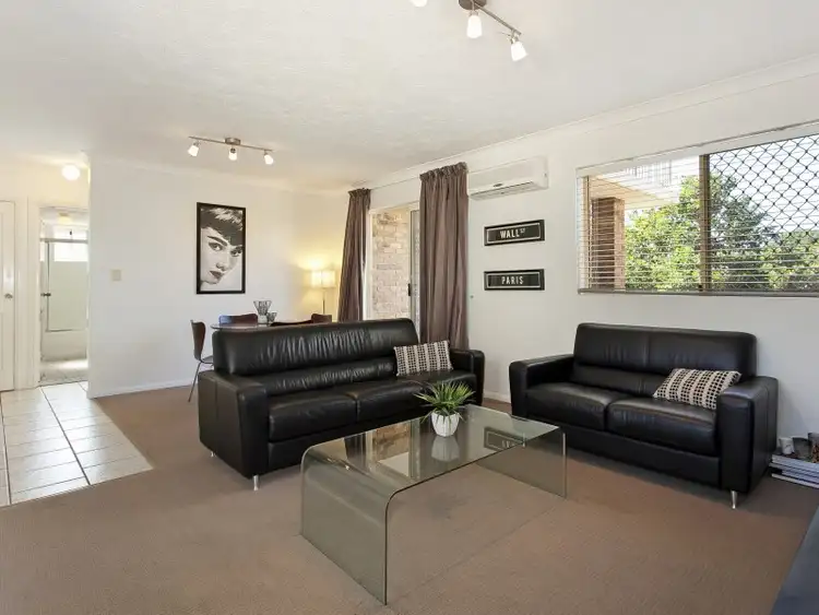 Main view of Homely unit listing, 3/120 Pembroke Road, Coorparoo QLD 4151