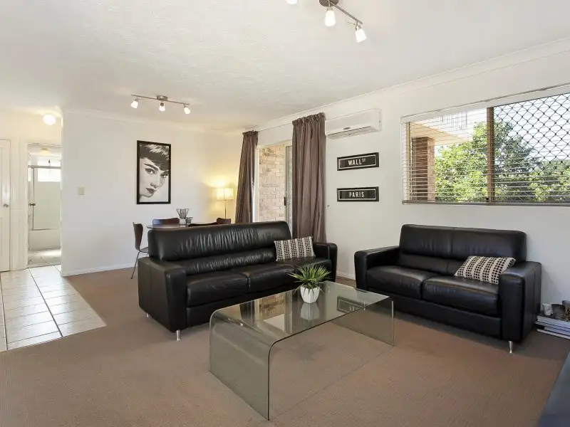 Main view of Homely unit listing, 3/120 Pembroke Road, Coorparoo QLD 4151