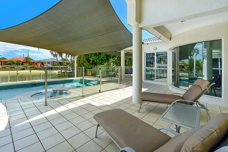 31 Beverley Crescent, Broadbeach Waters QLD 4218
