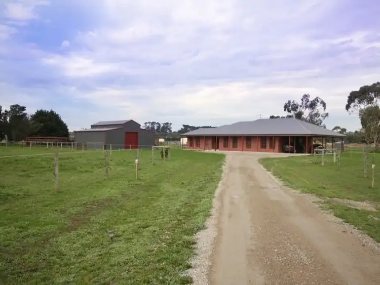 1448 Stumpy Gully Road, Moorooduc VIC 3933