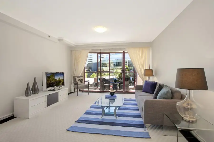 Main view of Homely apartment listing, 4/2a Hollywood Avenue, Bondi Junction NSW 2022