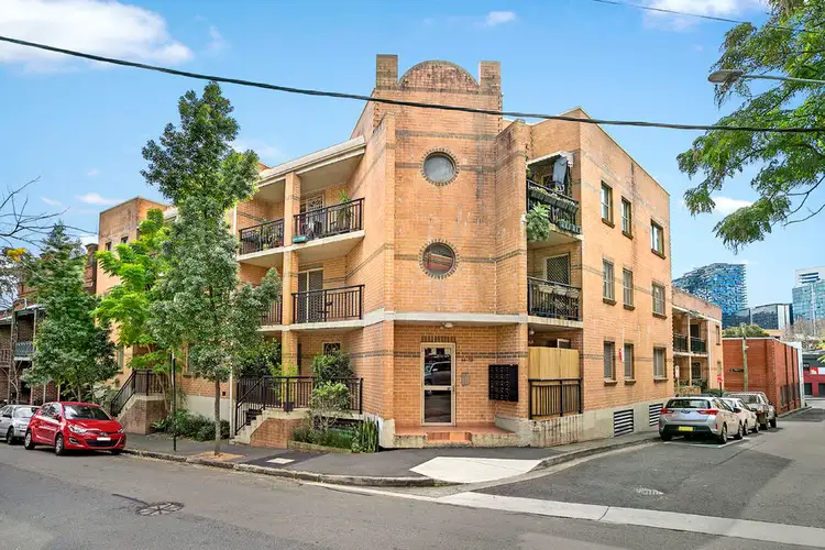 Main view of Homely apartment listing, 13/44-52 Vine Street, Darlington NSW 2008