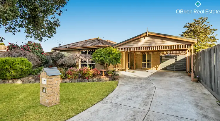8 Parrot Court, Carrum Downs VIC 3201