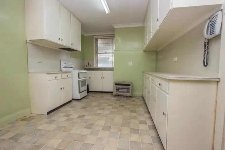 Fourth view of Homely house listing, 2 Bolton Street, Narrandera NSW 2700
