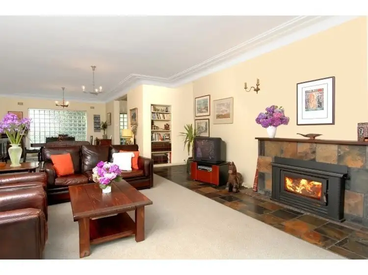 6 Fox Valley Road, Wahroonga NSW 2076