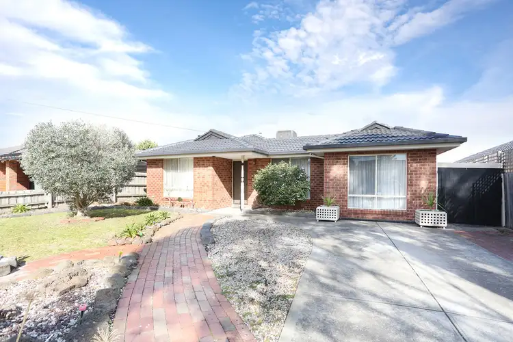 7B Rokewood Crescent, Meadow Heights VIC 3048