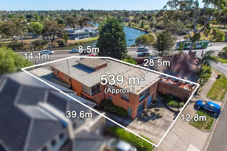 4 Woods Street, Ascot Vale VIC 3032