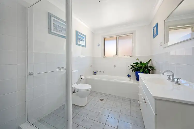 Sixth view of Homely villa listing, 3/34 Toronto Parade, Sutherland NSW 2232