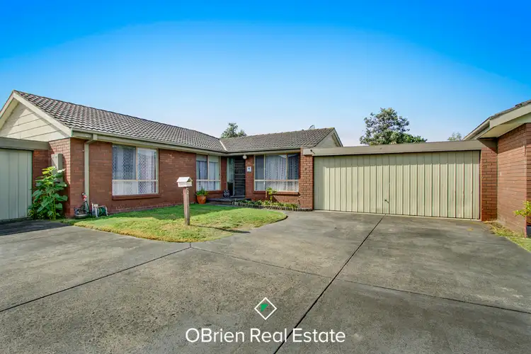2 Carpenter Court, Chelsea VIC 3196
