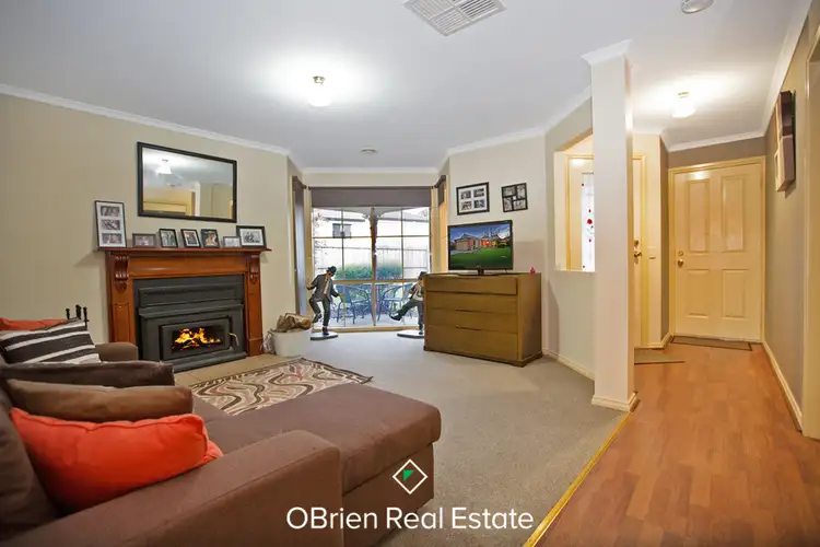 Third view of Homely house listing, 5 Justin Place, Pakenham VIC 3810