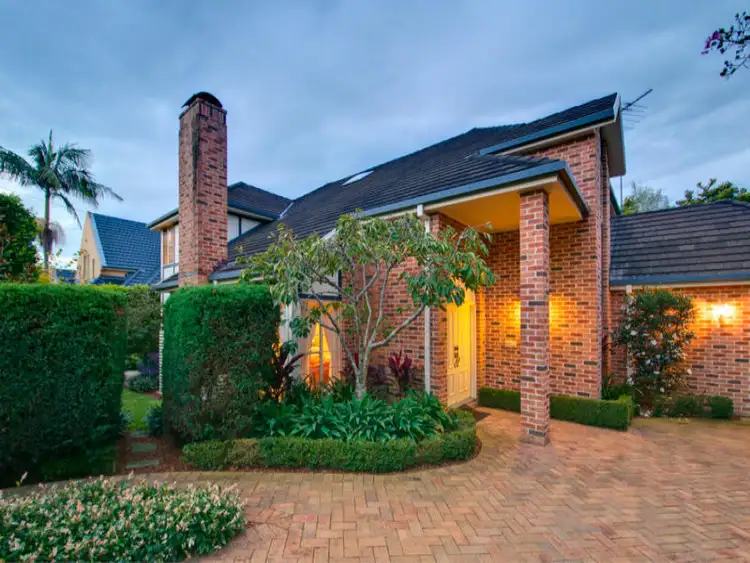 11 St James Lane, Turramurra NSW 2074