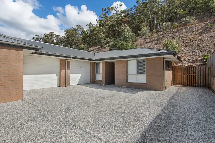 2/18 Bahrs Point Drive, Bahrs Scrub QLD 4207