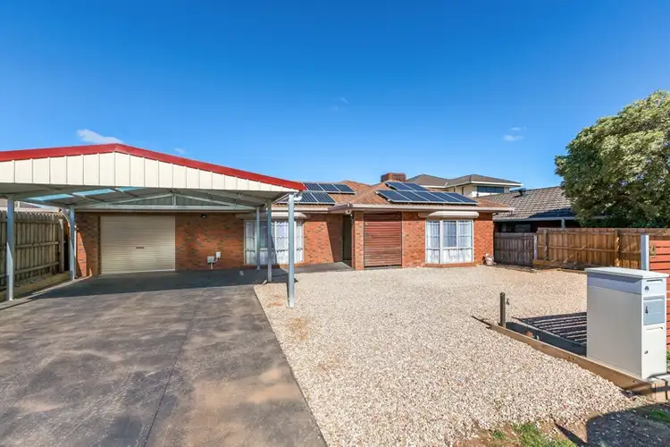4 Kris Court, Melton West VIC 3337