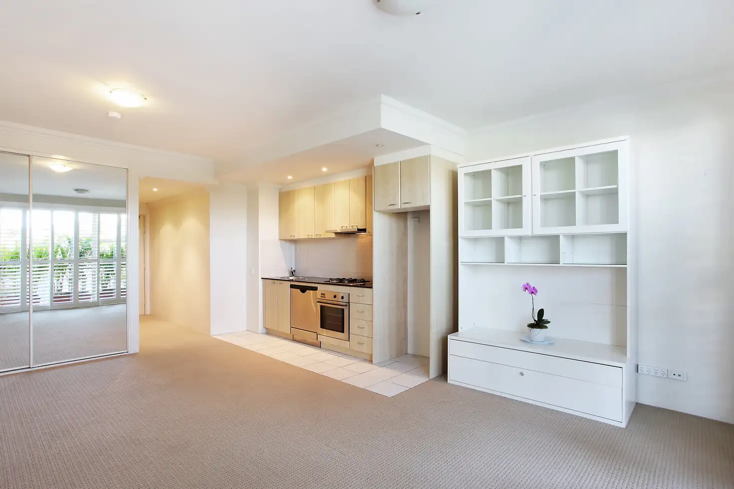 Main view of Homely studio listing, 32/13 Ernest Street, Crows Nest NSW 2065