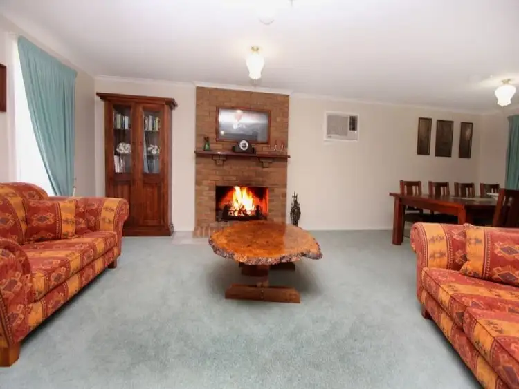 Second view of Homely house listing, 20 Somerville Crescent, Somerville VIC 3912