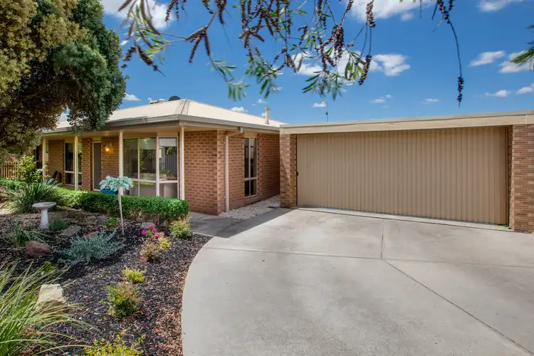 3 Kingsbury Court, West Wodonga VIC 3690