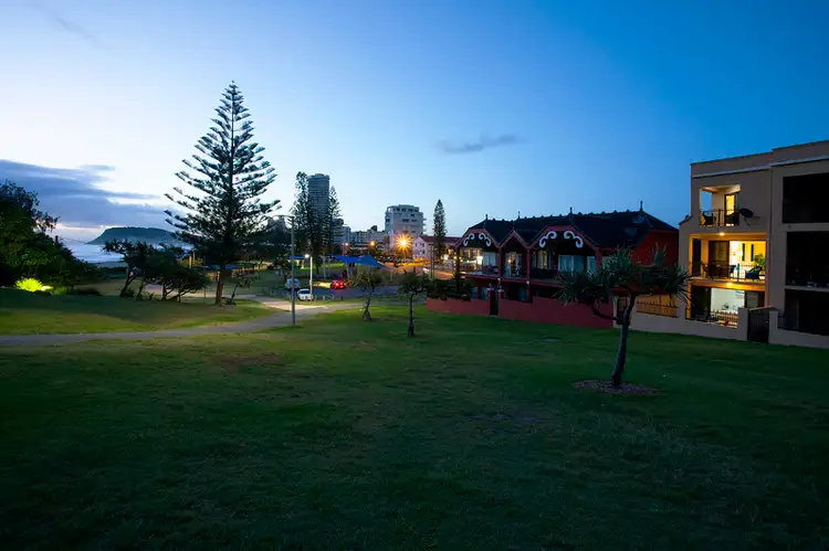 1/3 Brakes Crescent, Miami QLD 4220