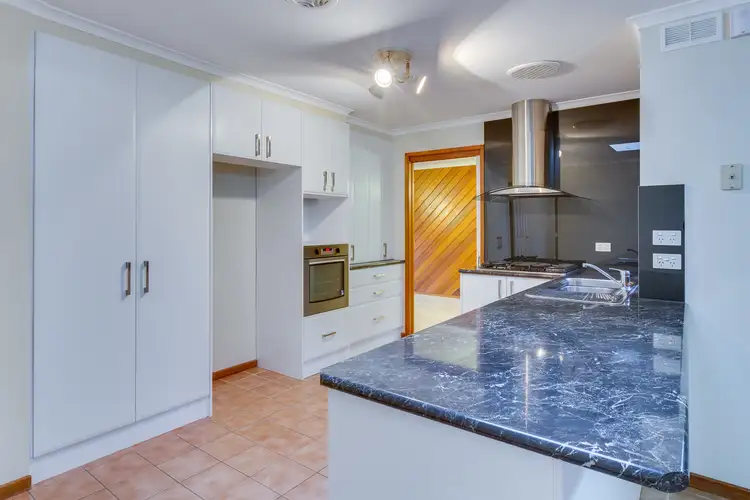 Fifth view of Homely house listing, 15 Dunbar Court, Keilor Downs VIC 3038