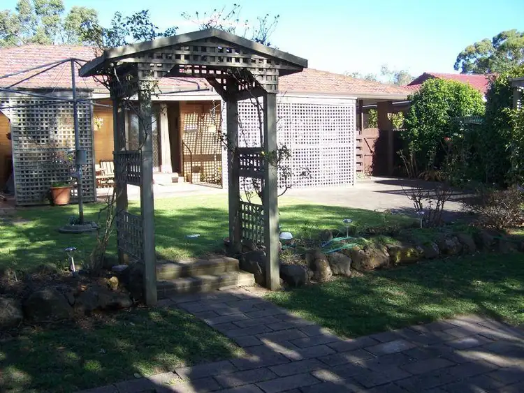 Fifth view of Homely house listing, 18 Bruce Drive, Somerville VIC 3912