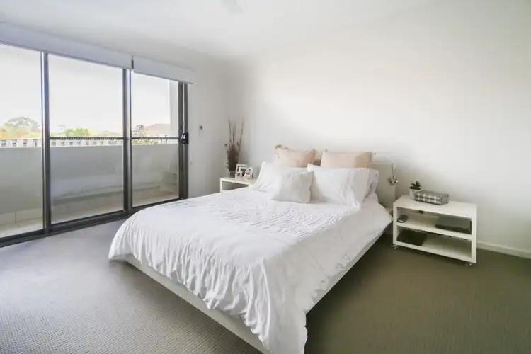Sixth view of Homely house listing, 11/17 Entry Drive, Merrimac QLD 4226