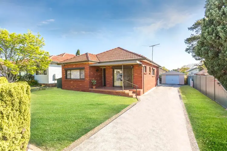 6 Kiora Street, Panania NSW 2213