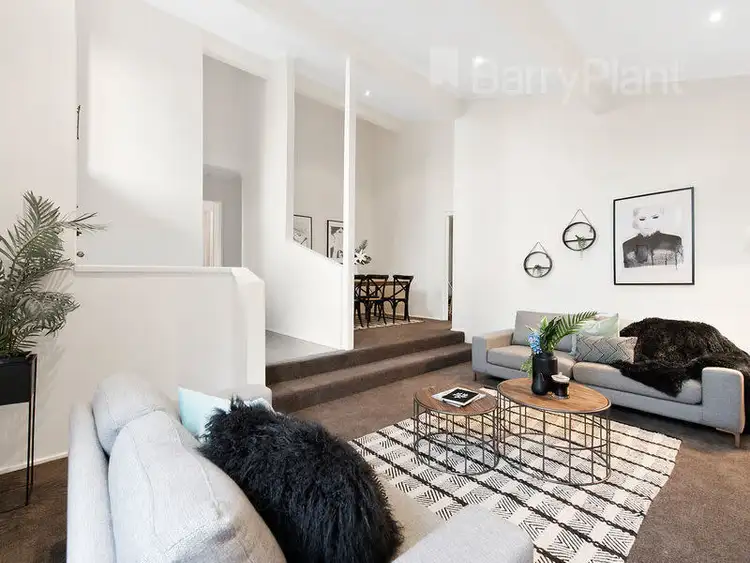Sixth view of Homely house listing, 8 Amberley Court, Wantirna VIC 3152