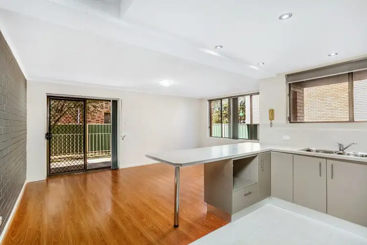 Fourth view of Homely unit listing, 3/23 Montague Street, Fairy Meadow NSW 2519