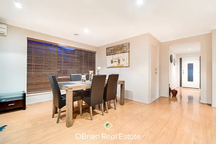 Fifth view of Homely house listing, 9 Lisa Avenue, Pakenham VIC 3810