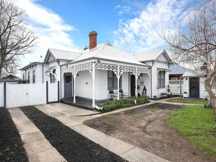 18 Eramosa Road East, Somerville VIC 3912