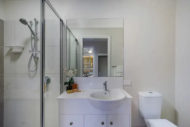 Fifth view of Homely unit listing, 1/1D Lyndall Street, Harristown QLD 4350