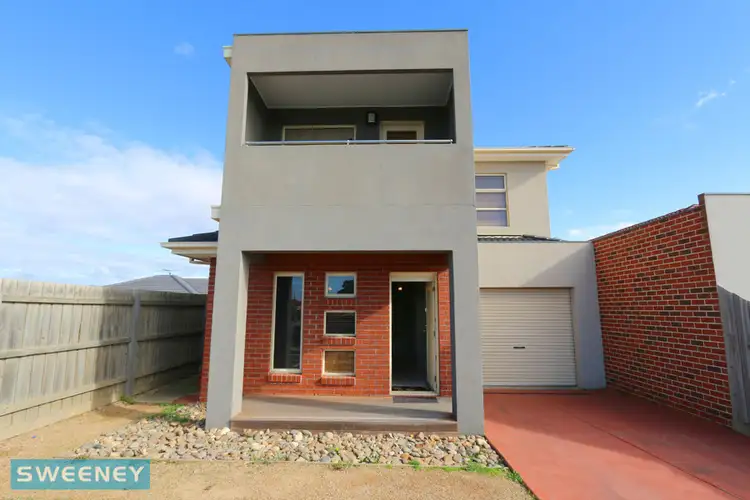 1/10 Swinburne Court, Truganina VIC 3029