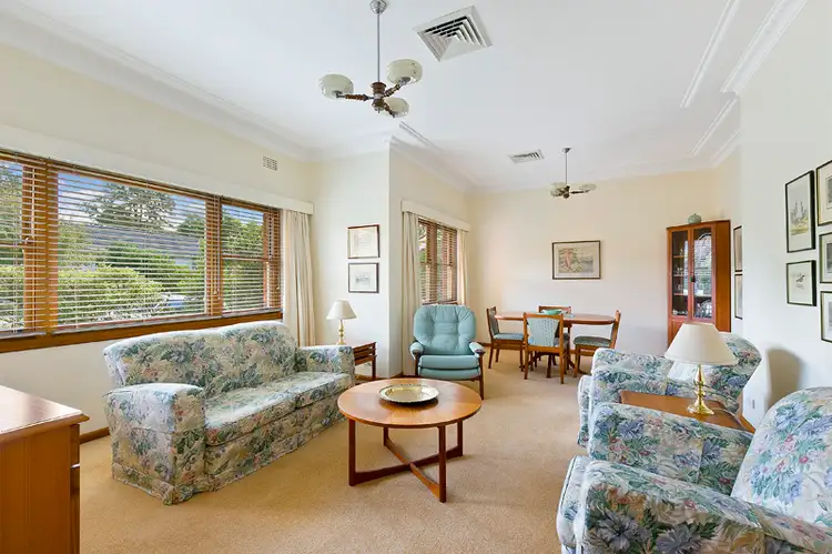 2 Wilona Avenue, Greenwich NSW 2065