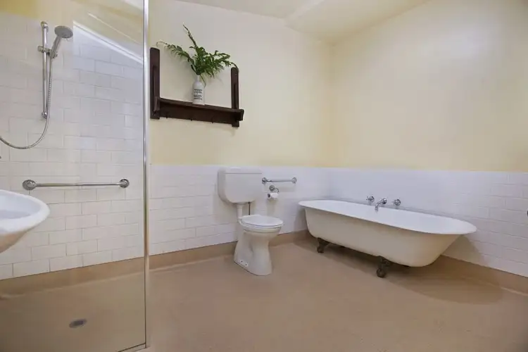 Fifth view of Homely house listing, 4 Forest Lane, Bendigo VIC 3550