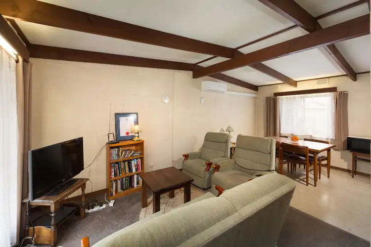 Fifth view of Homely unit listing, 2/4 Rattray Avenue, Wodonga VIC 3690