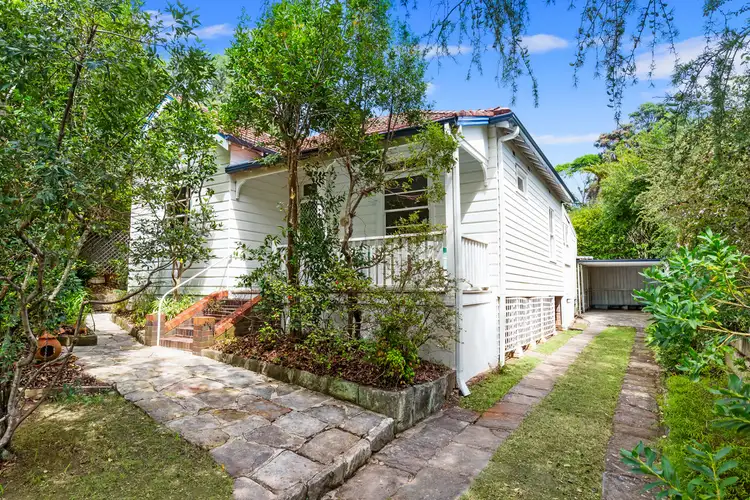 12 Pearson Avenue, Gordon NSW 2072