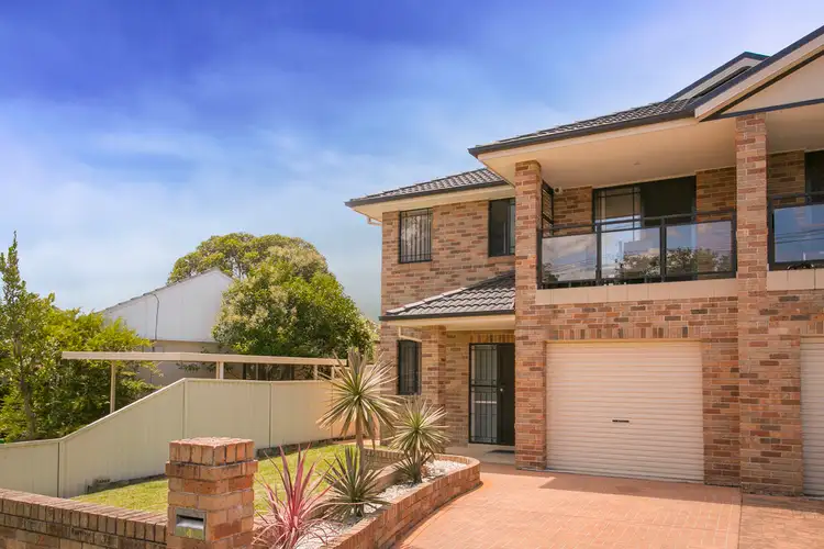 4 Blanc Avenue, East Hills NSW 2213