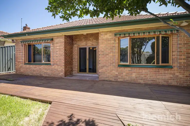 9 William Avenue, Henley Beach South SA 5022