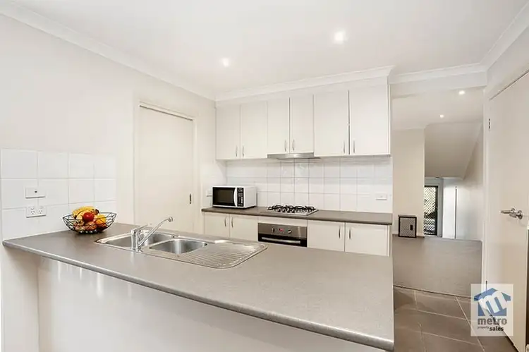 Second view of Homely house listing, 5 Waugh Street, Sunbury VIC 3429