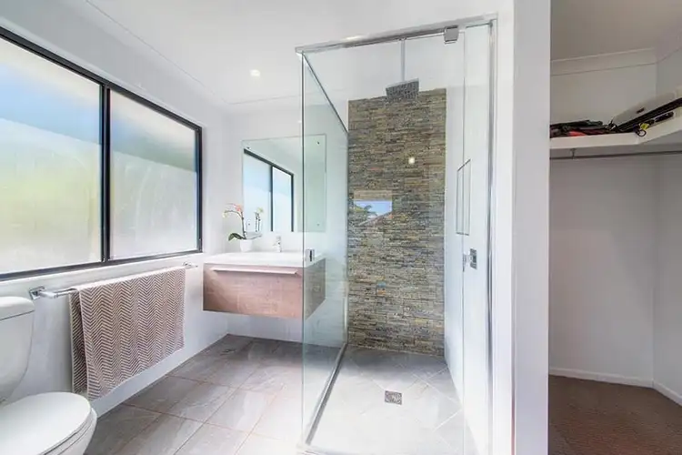 Seventh view of Homely house listing, 16 Waterview Drive, Lammermoor QLD 4703