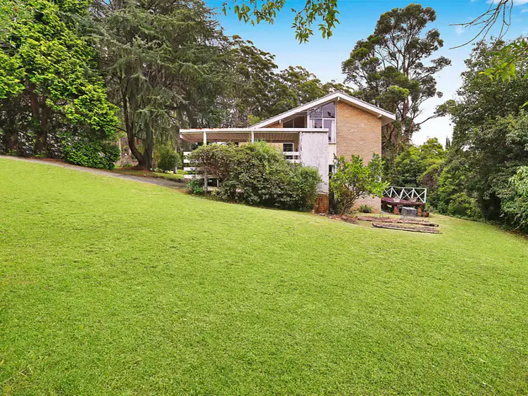 Fifth view of Homely house listing, 2 Torokina Avenue, St Ives NSW 2075