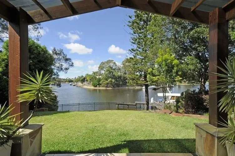 53 River Crescent, Broadbeach Waters QLD 4218