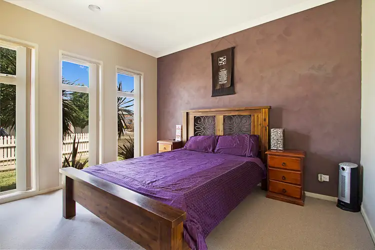 Fifth view of Homely house listing, 14 Fairchild Place, Pakenham VIC 3810