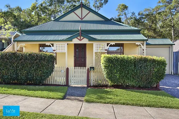 19 Emma Place, Springfield Lakes QLD 4300