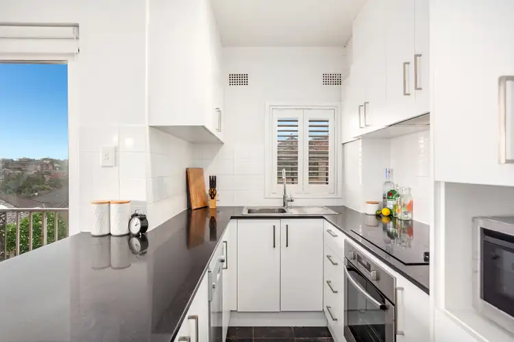Third view of Homely unit listing, 4/27 Park Street, Clovelly NSW 2031