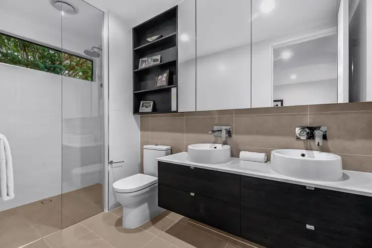Sixth view of Homely townhouse listing, 4/358 Hawthorne Road, Hawthorne QLD 4171