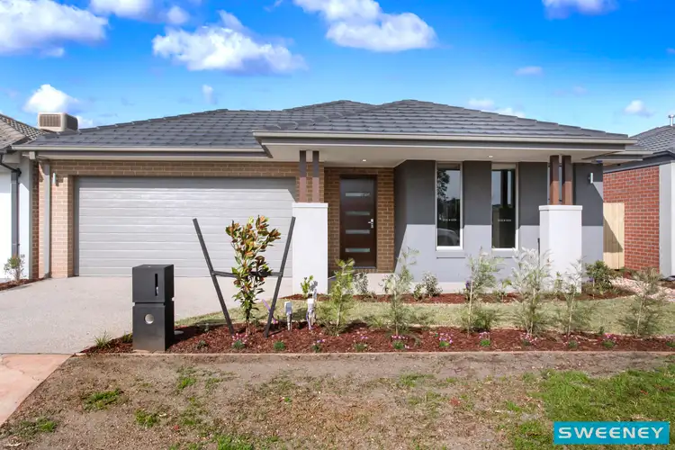 3 Lacebark Lane, Rockbank VIC 3335