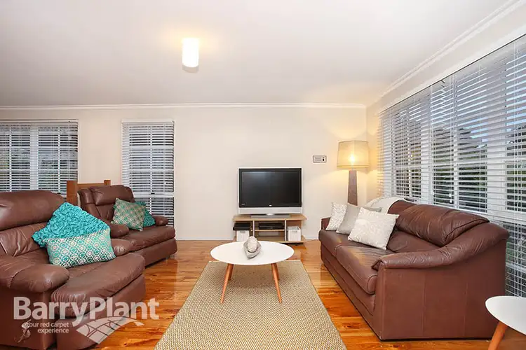 Second view of Homely house listing, 8 Alana Court, Wantirna South VIC 3152