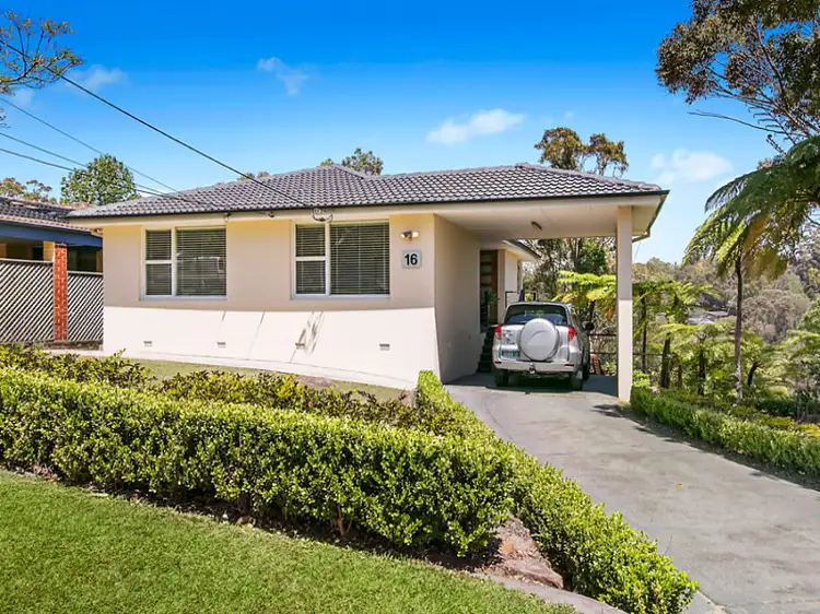 16 Yarralumla Avenue, St Ives Chase NSW 2075