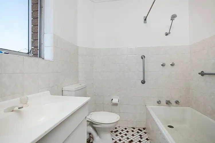 Fourth view of Homely unit listing, 8/154 Princes Highway, Fairy Meadow NSW 2519