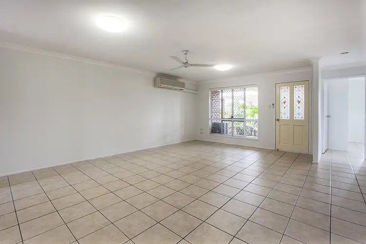 Sixth view of Homely unit listing, 1/5 Jacaranda Avenue, Taranganba QLD 4703